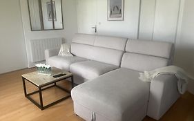 WonderSuite appartement - centre ville avec parking couvert -15mn de Paris et 10 mn de Stade de France, wifi, Netflix